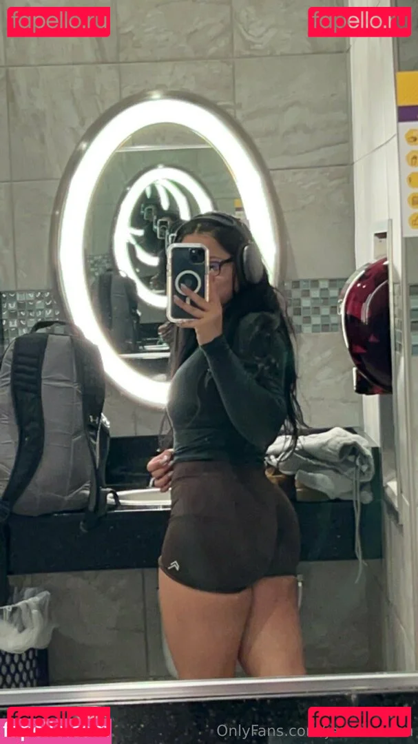 Jean Louie Onlyfans Photo Gallery 