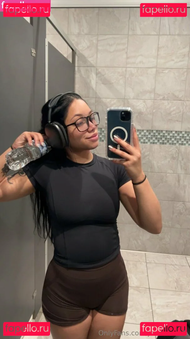 Jean Louie Onlyfans Photo Gallery 