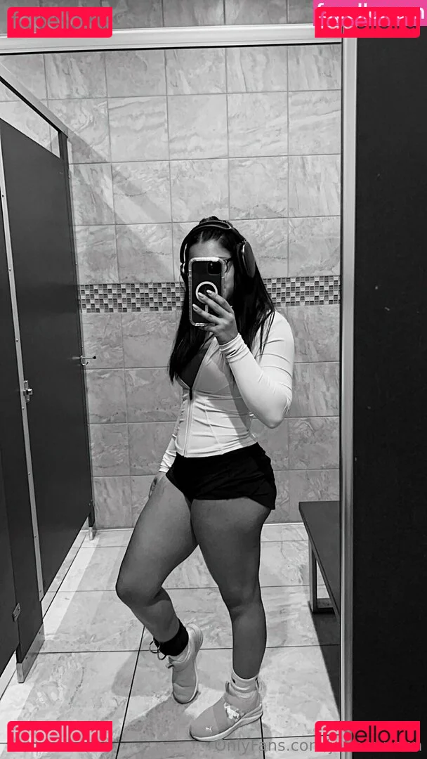 Jean Louie Onlyfans Photo Gallery 