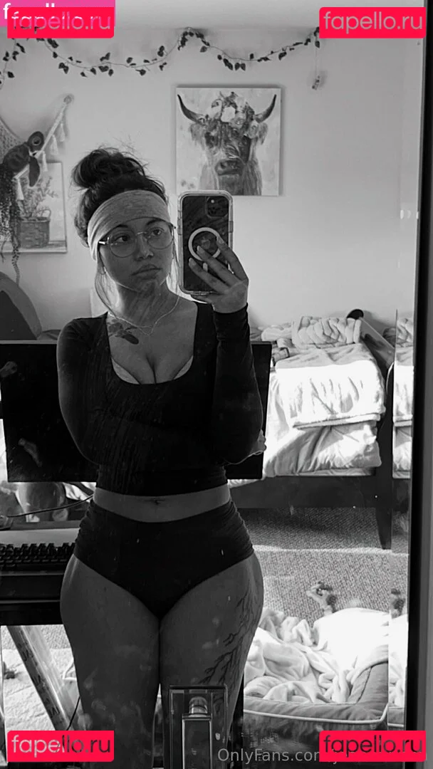 Jean Louie Onlyfans Photo Gallery 