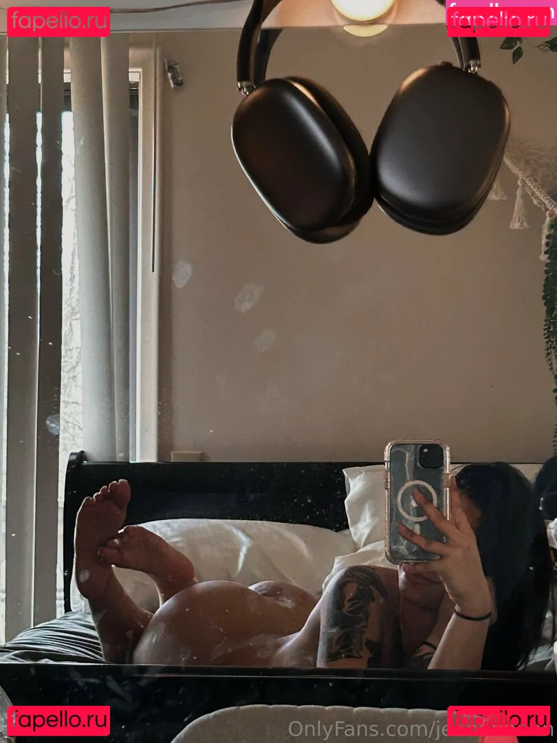 Jean Louie Onlyfans Photo Gallery 