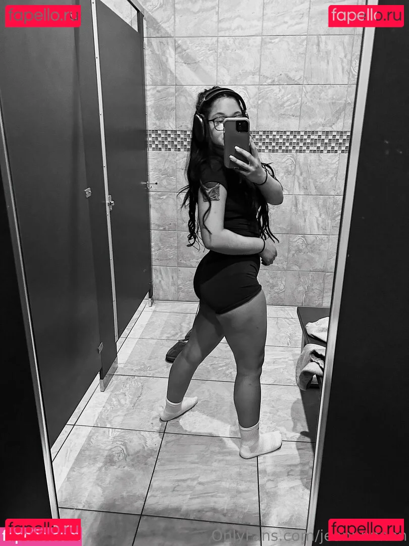 Jean Louie Onlyfans Photo Gallery 