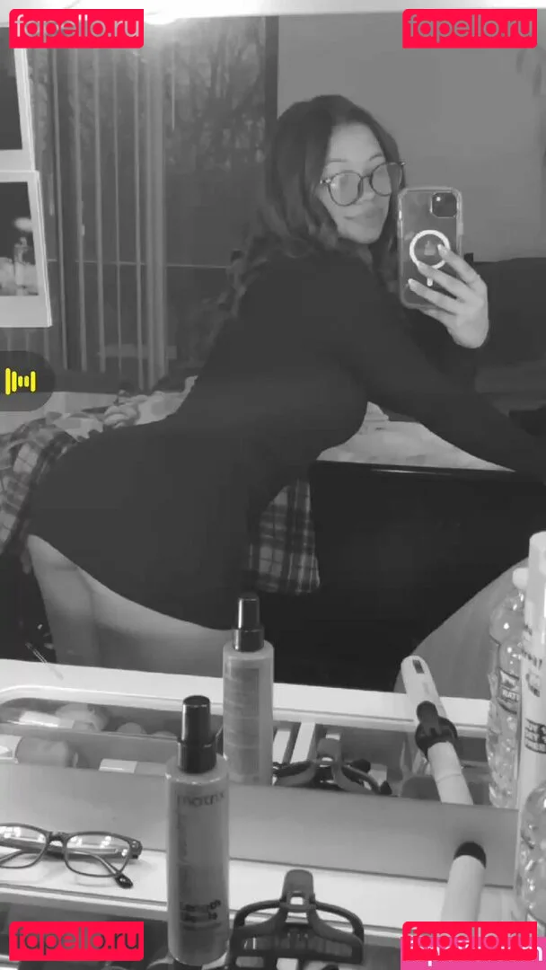 Jean Louie Onlyfans Photo Gallery 