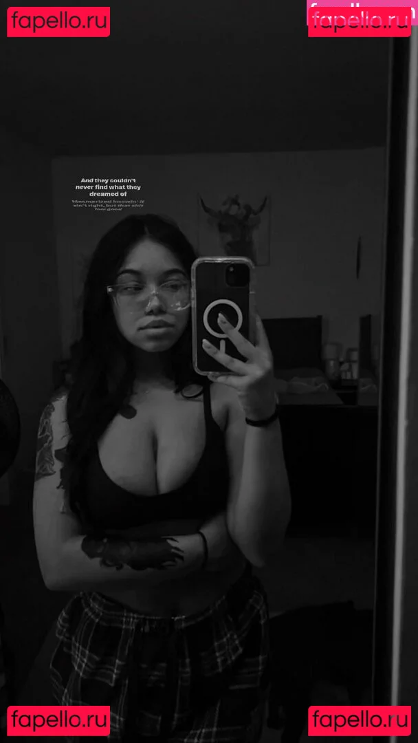 Jean Louie Onlyfans Photo Gallery 