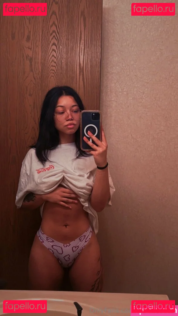 Jean Louie Onlyfans Photo Gallery 