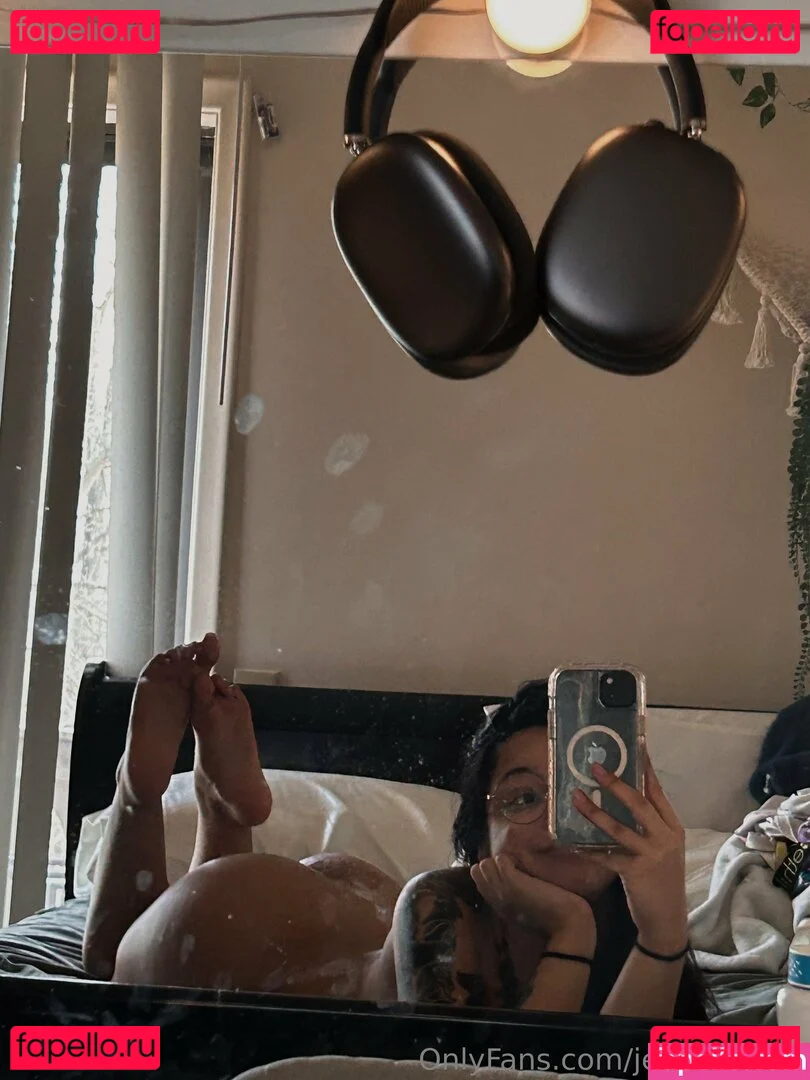 Jean Louie Onlyfans Photo Gallery 