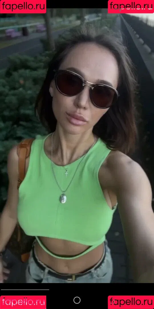 Jenny M Onlyfans Photo Gallery 