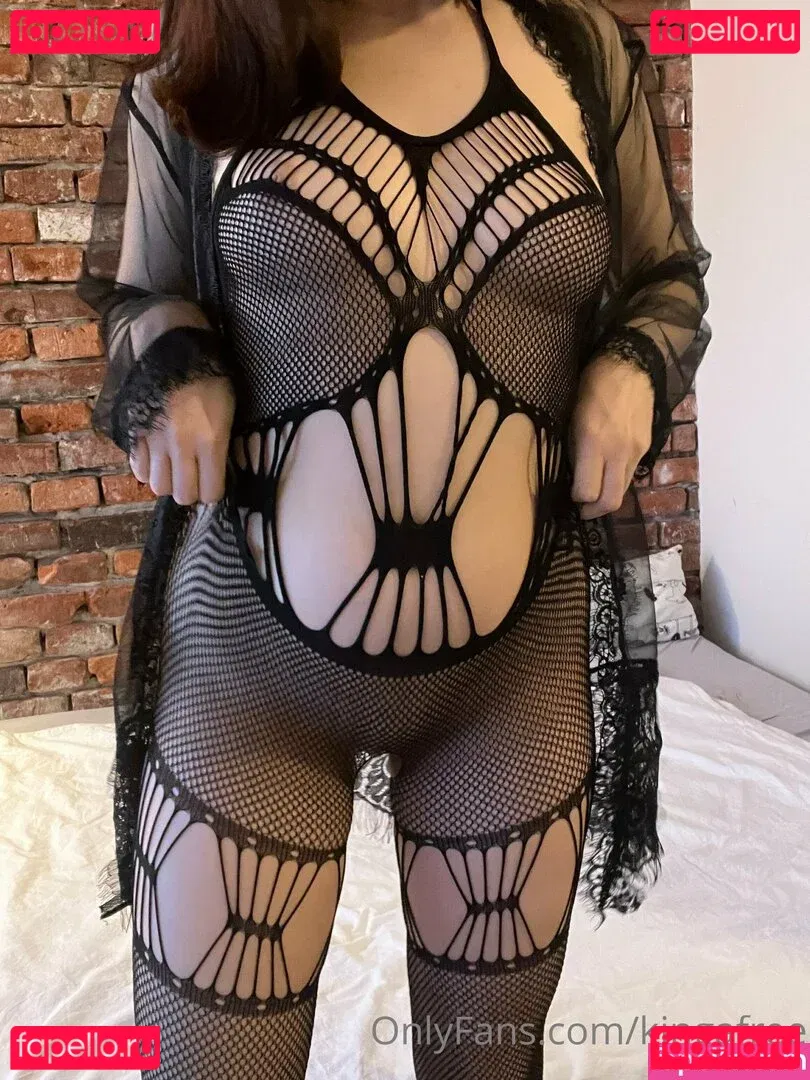 kinjfeet Onlyfans Photo Gallery 