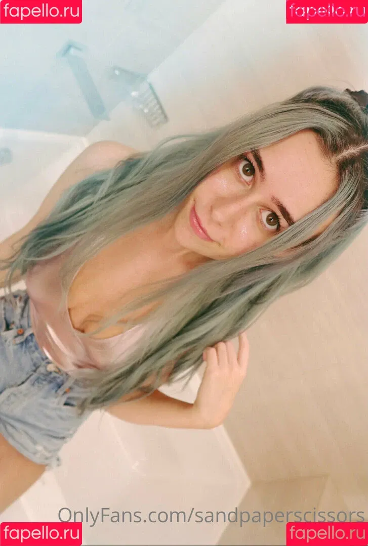 sandpaperscissors Onlyfans Photo Gallery 