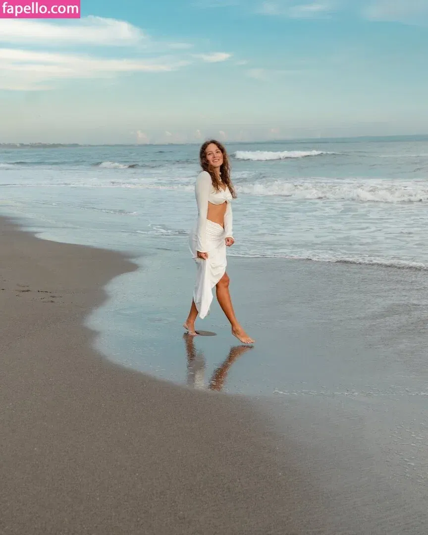 Marusya Shiklina Onlyfans Photo Gallery 