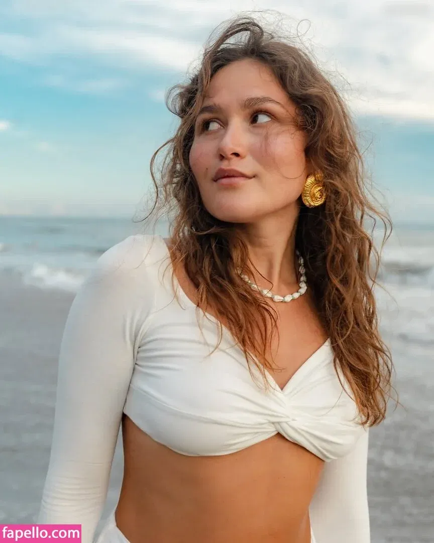 Marusya Shiklina Onlyfans Photo Gallery 