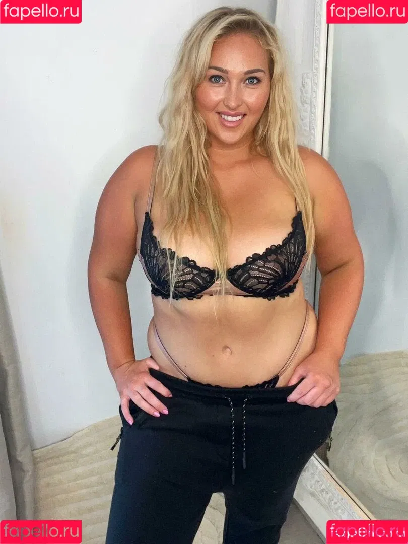 Nora Davis Onlyfans Photo Gallery 