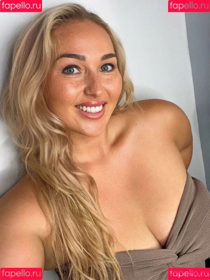 Nora Davis Onlyfans Photo Gallery 