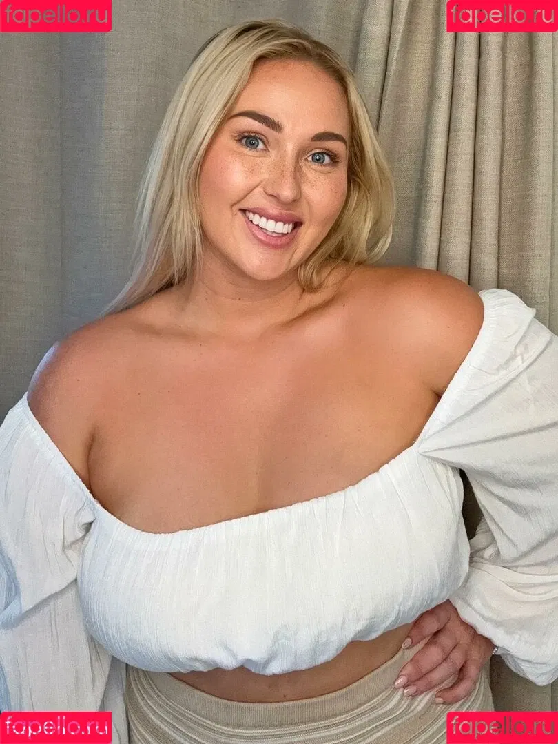 Nora Davis Onlyfans Photo Gallery 