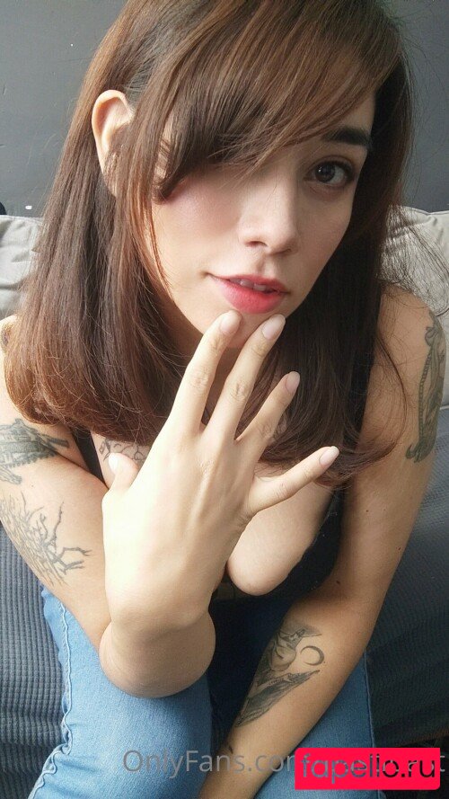 bastibast Nude Onlyfans Photo 22