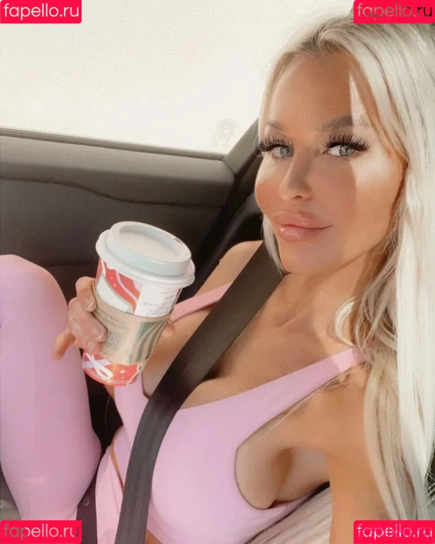 Jenn Stauss Onlyfans Photo Gallery 