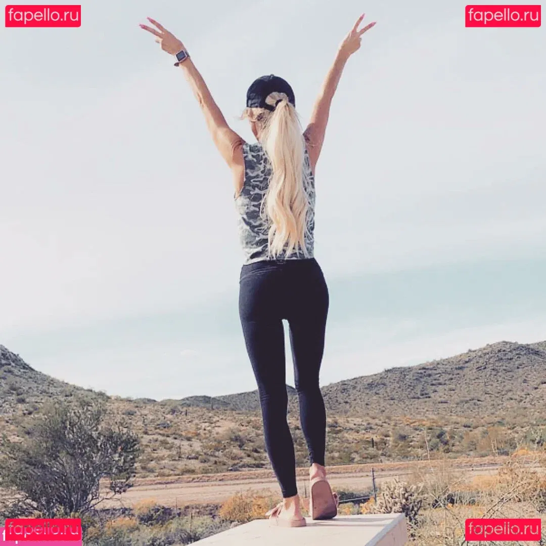 Jenn Stauss Onlyfans Photo Gallery 