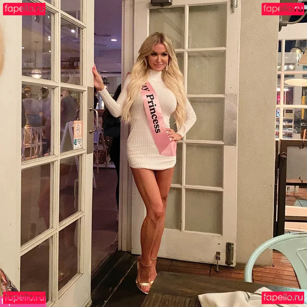 Jenn Stauss Onlyfans Photo Gallery 