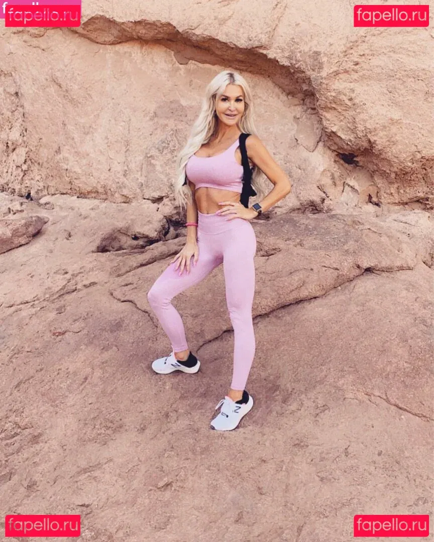 Jenn Stauss Onlyfans Photo Gallery 