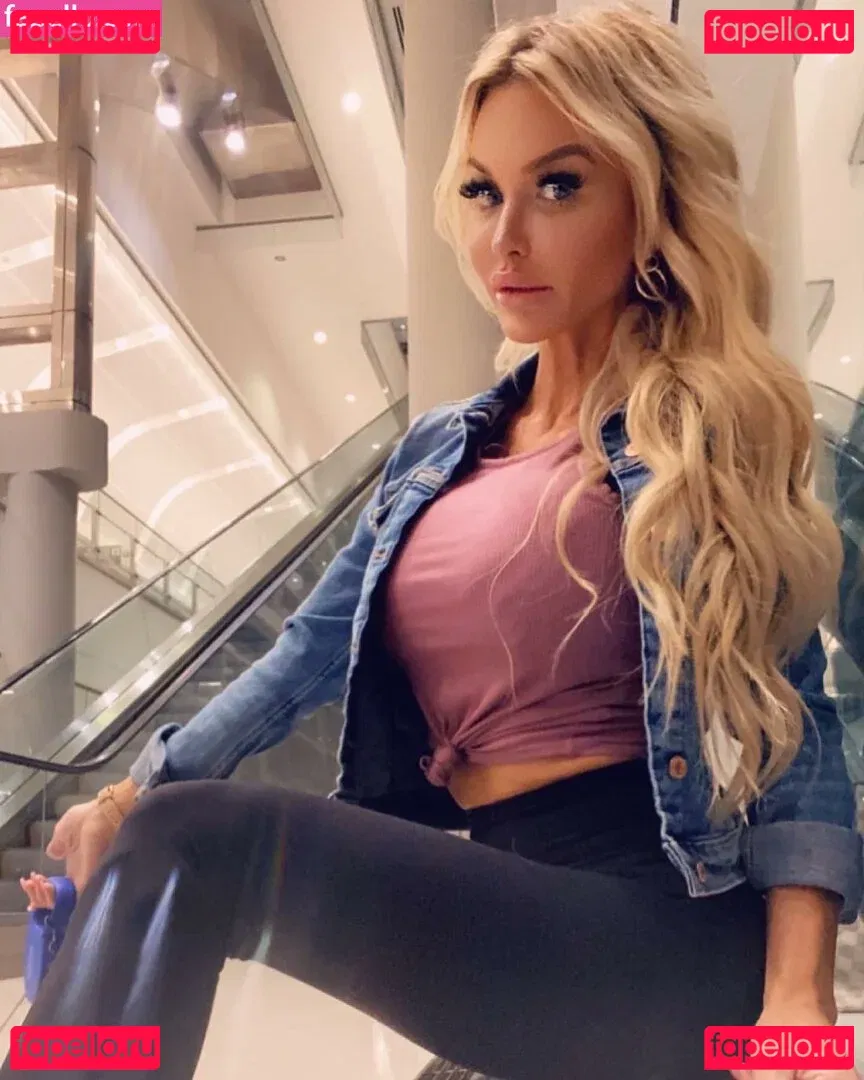 Jenn Stauss Onlyfans Photo Gallery 