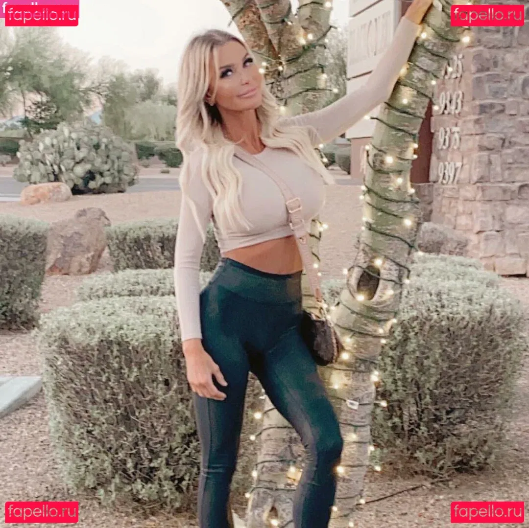 Jenn Stauss Onlyfans Photo Gallery 