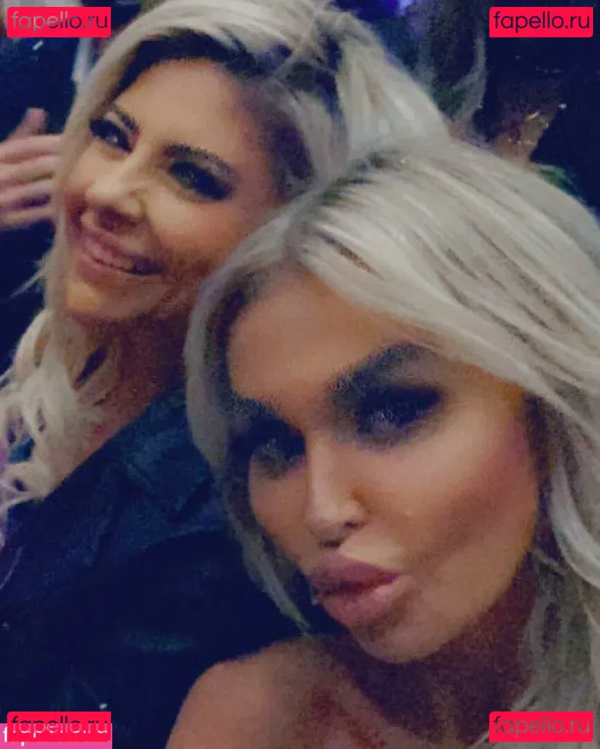 Jenn Stauss Onlyfans Photo Gallery 