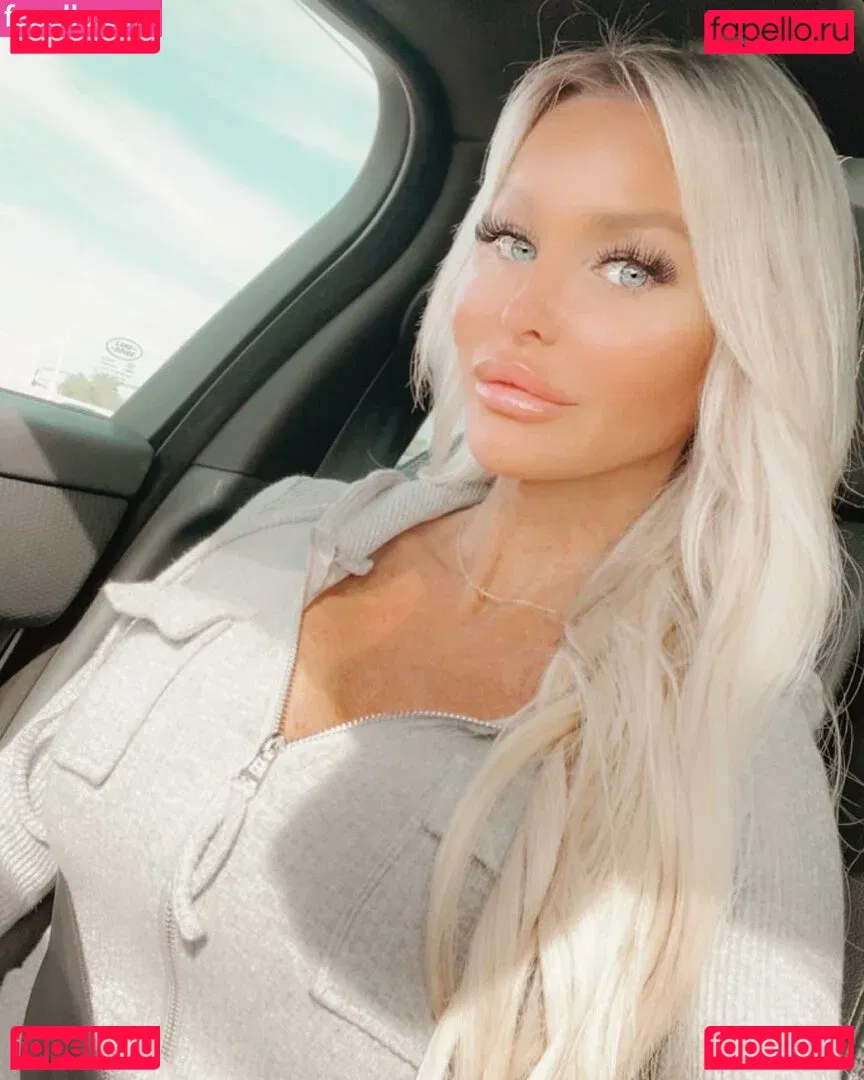 Jenn Stauss Onlyfans Photo Gallery 