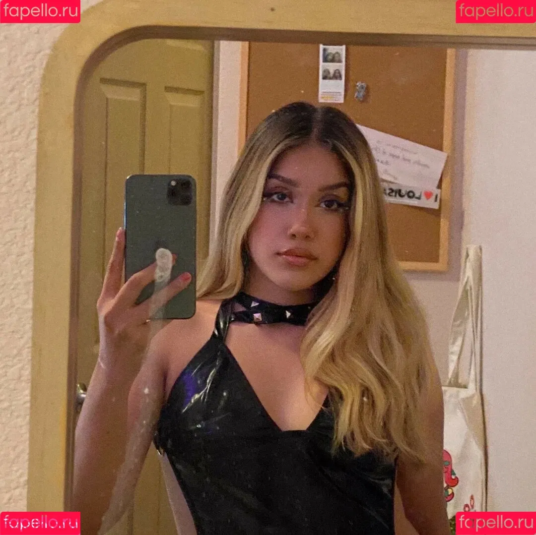 Virginhottie Onlyfans Photo Gallery 