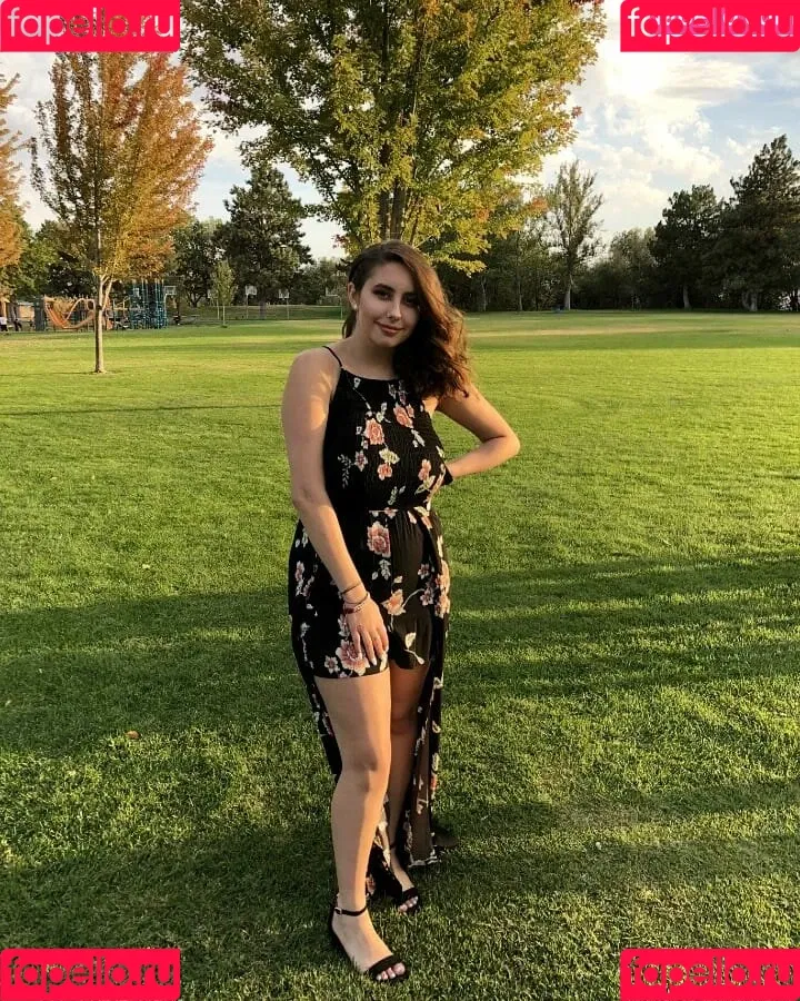BigBittyLexie Onlyfans Photo Gallery 