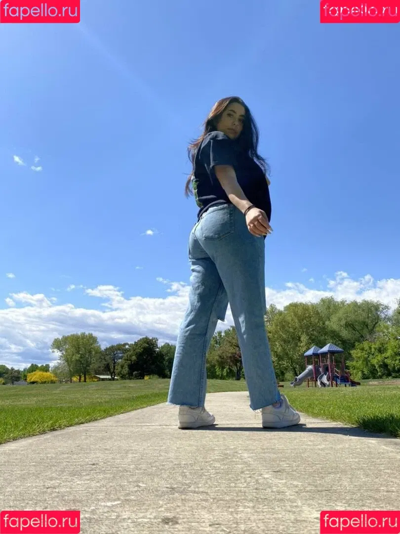 BigBittyLexie Onlyfans Photo Gallery 