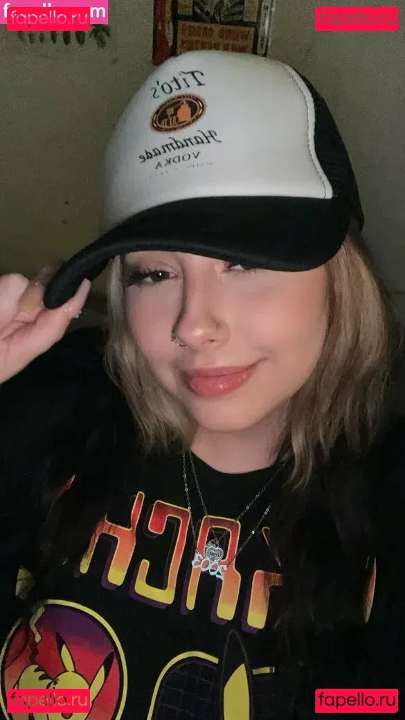 BigBittyLexie Onlyfans Photo Gallery 