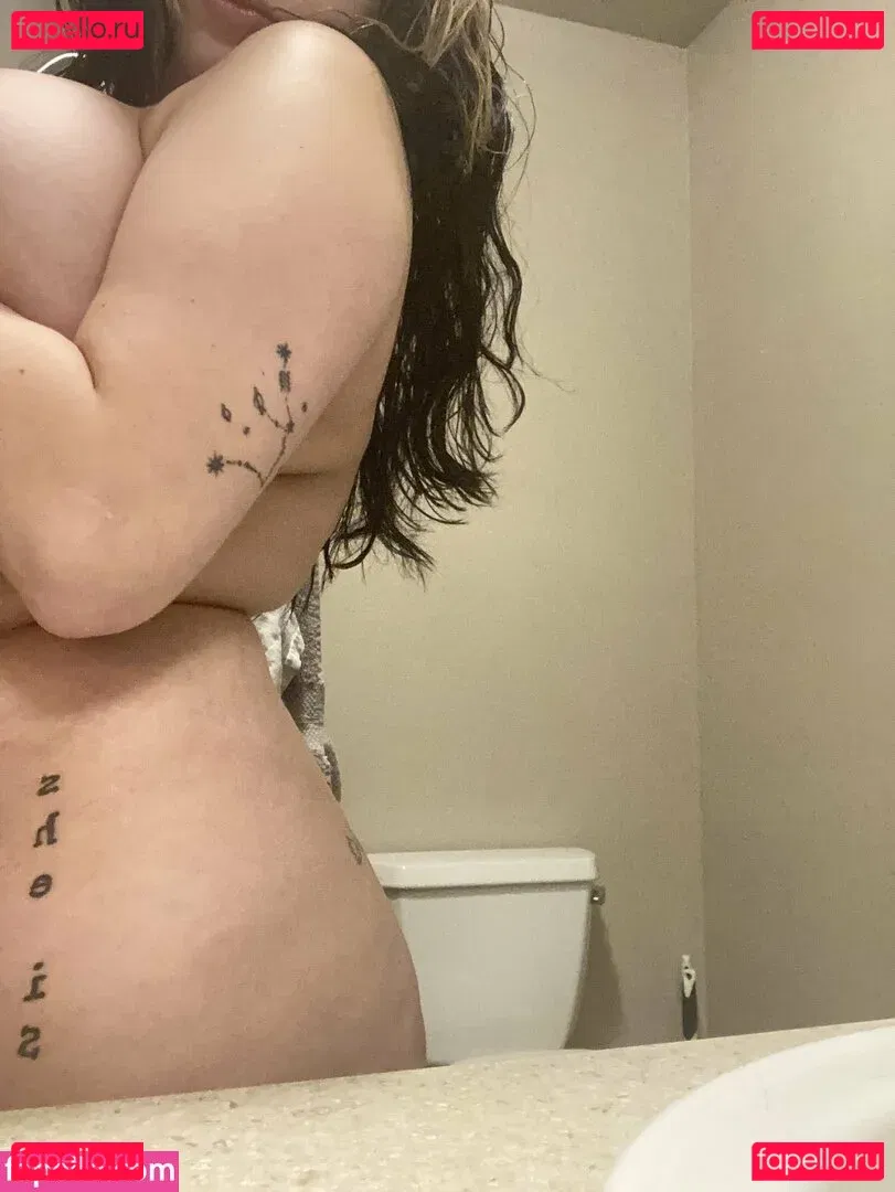 BigBittyLexie Onlyfans Photo Gallery 