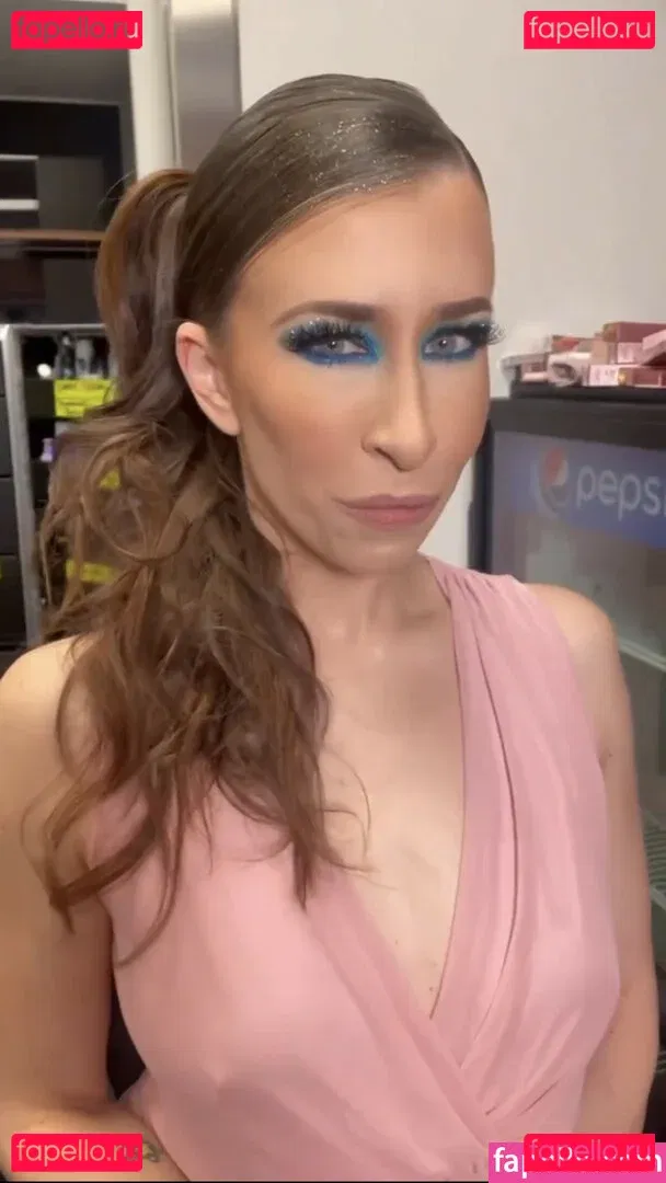 Aubrey Edwards Onlyfans Photo Gallery 