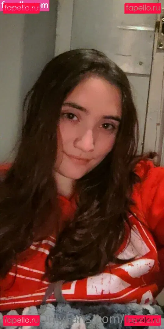 lle222 Onlyfans Photo Gallery 