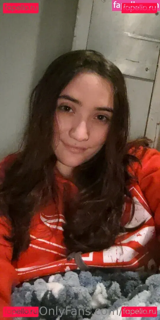 lle222 Onlyfans Photo Gallery 