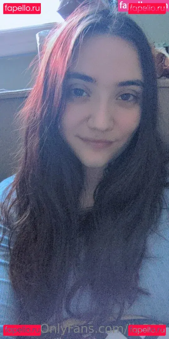 lle222 Onlyfans Photo Gallery 