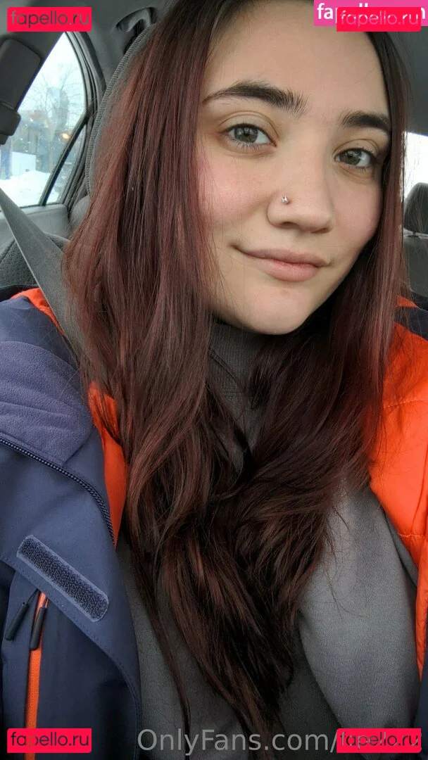 lle222 Onlyfans Photo Gallery 