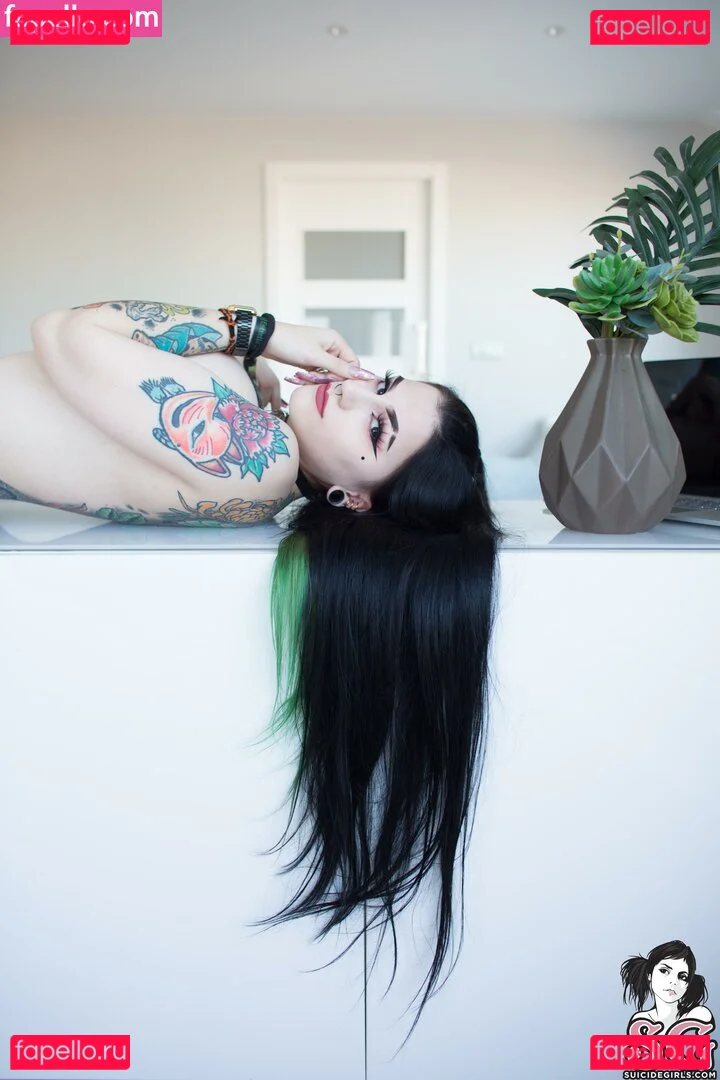 Douji Onlyfans Photo Gallery 