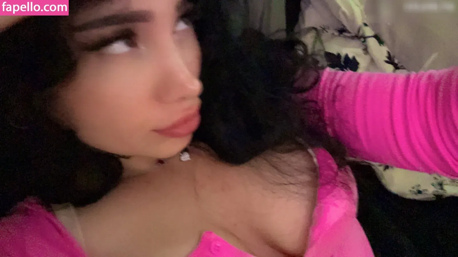 yasilisches Onlyfans Photo Gallery 