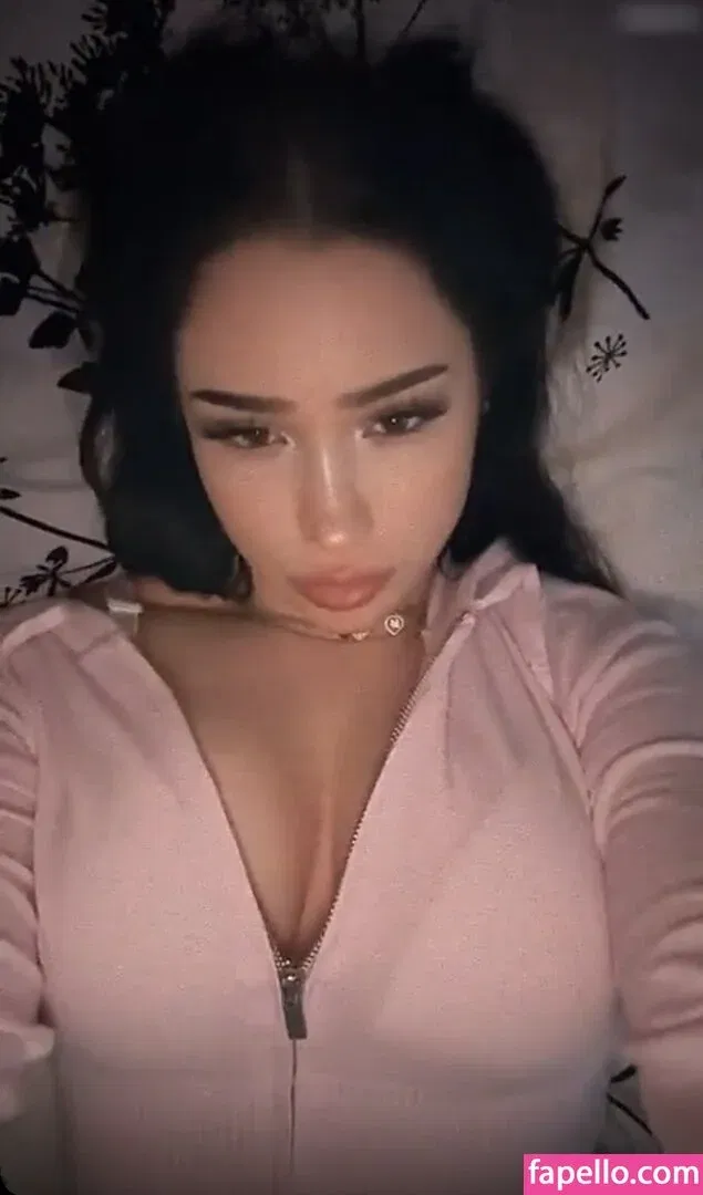 yasilisches Onlyfans Photo Gallery 