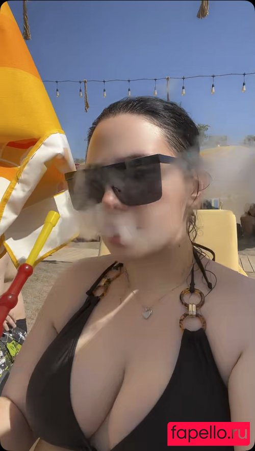 yasilisches Onlyfans Photo Gallery 