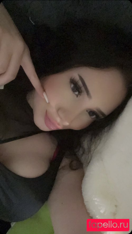 yasilisches Onlyfans Photo Gallery 