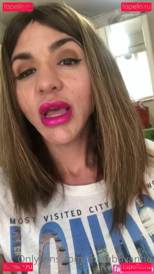 thetabbyanne Onlyfans Photo Gallery 