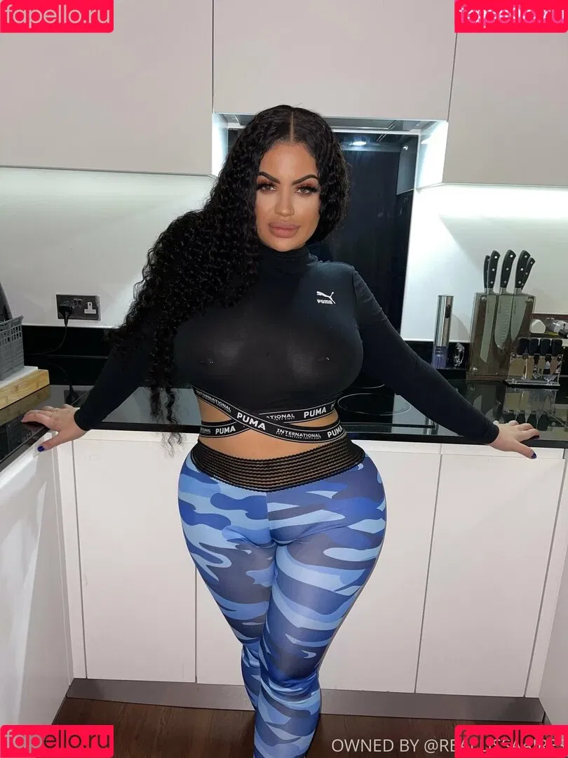 lissaaires Onlyfans Photo Gallery 