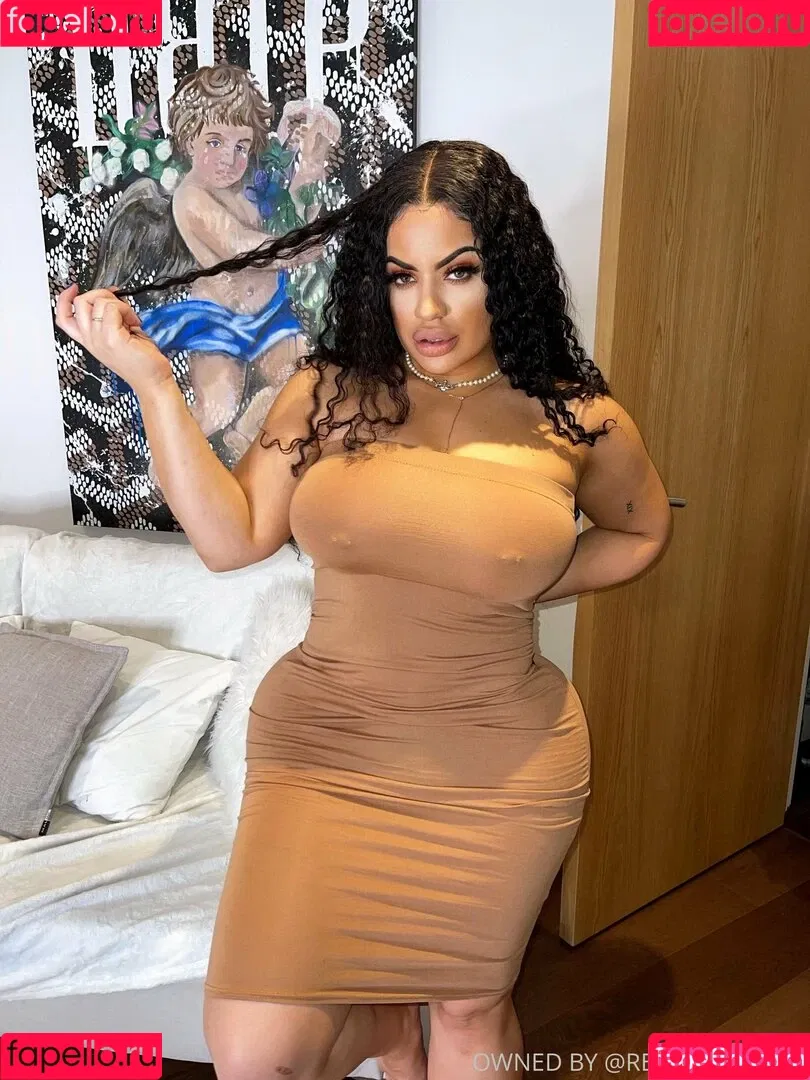 lissaaires Onlyfans Photo Gallery 