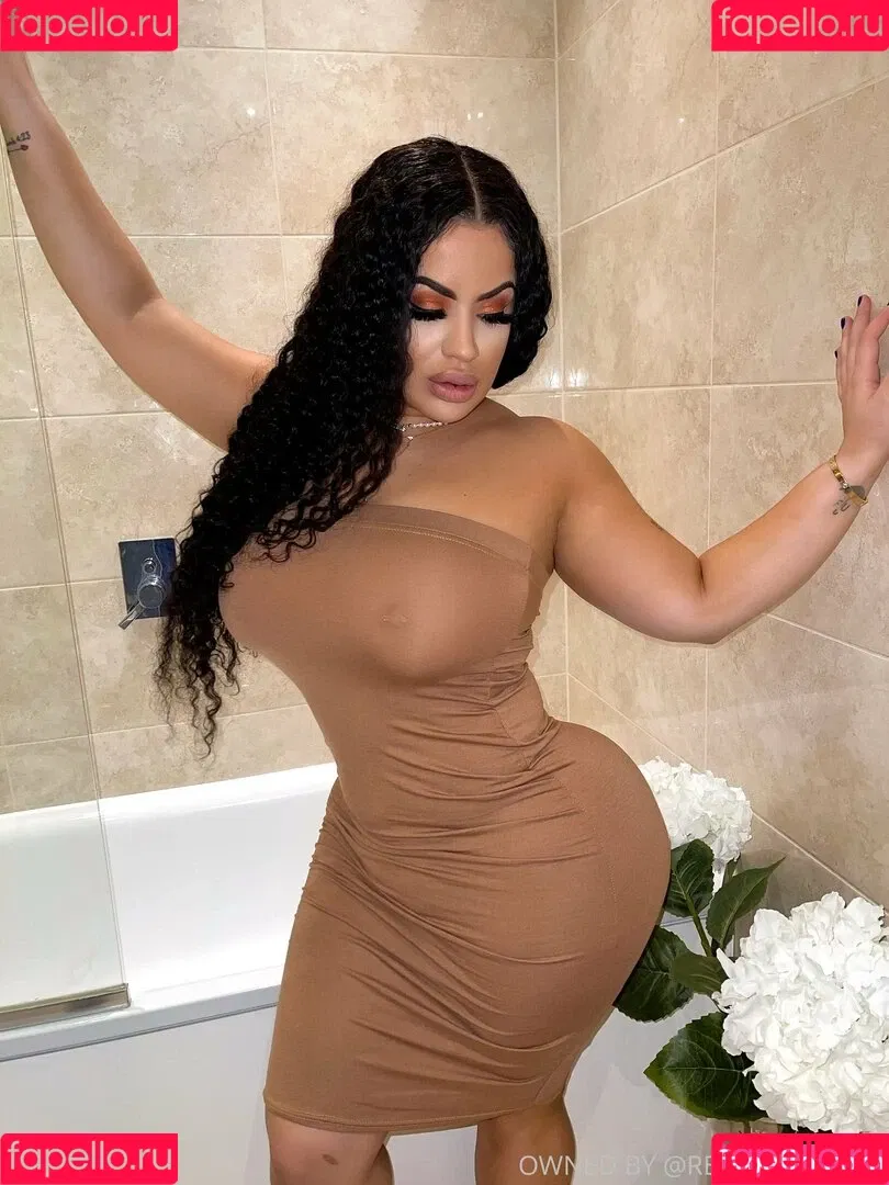 lissaaires Onlyfans Photo Gallery 