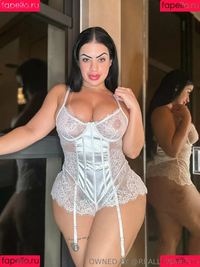 lissaaires Onlyfans Photo Gallery 