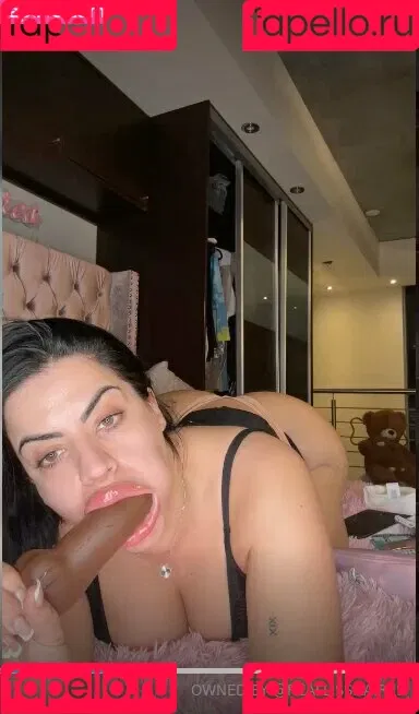 lissaaires Onlyfans Photo Gallery 