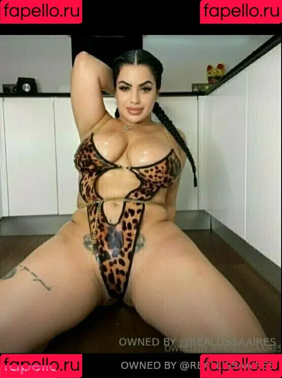 lissaaires Onlyfans Photo Gallery 