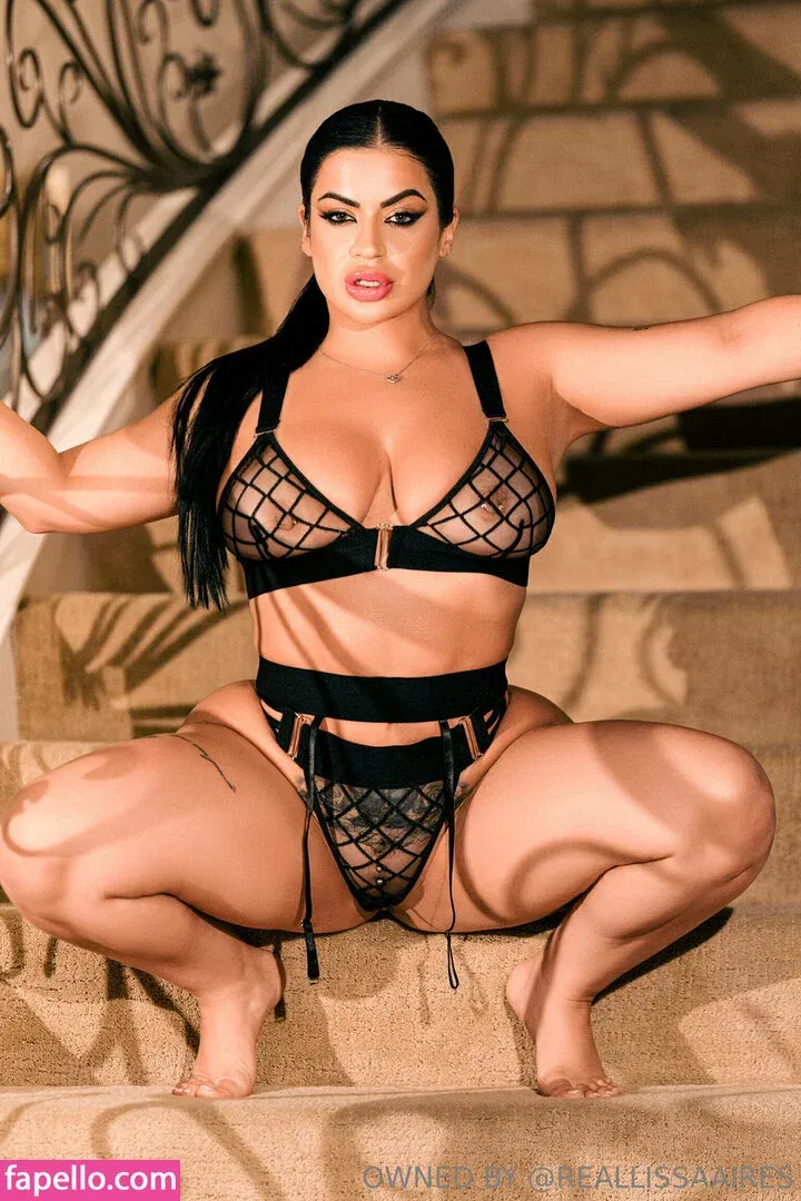 lissaaires Onlyfans Photo Gallery 